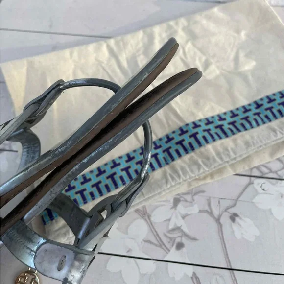 Tory Burch Gray Sandals - Picture 5 of 7